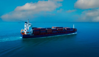 The Benefits of Using Sea Freight Services from the UAE